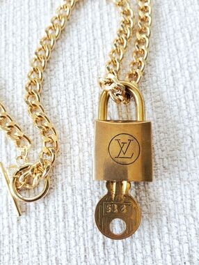 Authentic Louis Vuitton Lock & Key Padlock #215 Gold Padlock Necklace Charm